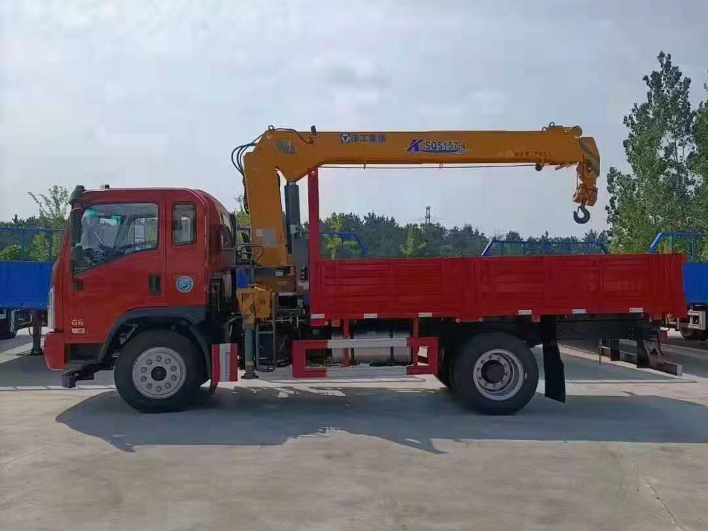 大運(yùn)G6國(guó)六單橋徐工6.3噸隨車吊