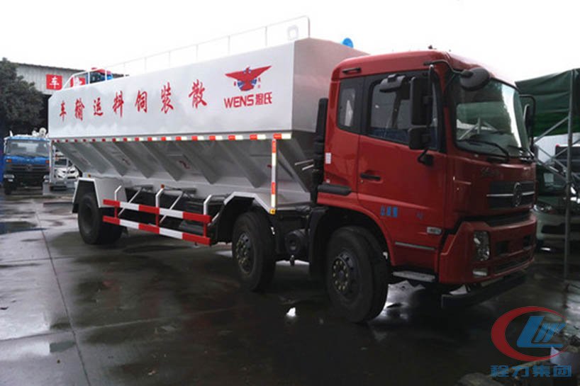 程力天錦飼料車(chē)高清圖