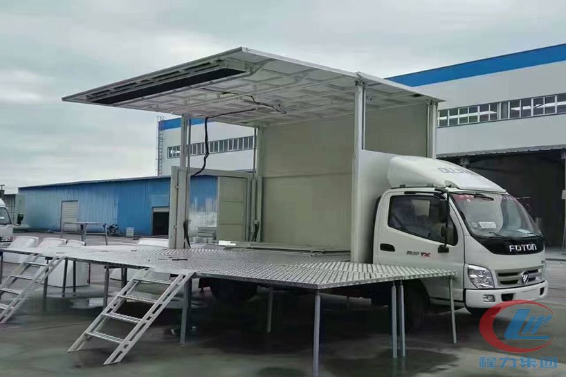 福田藍(lán)牌奧鈴流動(dòng)舞臺(tái)車高清圖